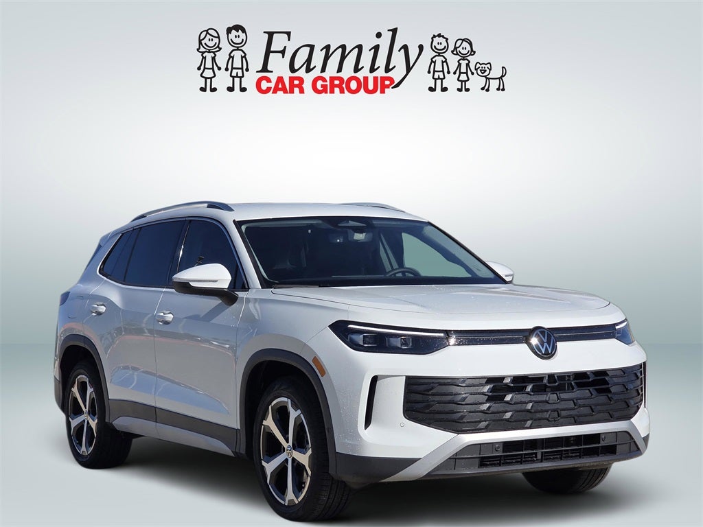 2025 Volkswagen Tiguan 2.0T SE