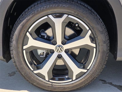 2025 Volkswagen Tiguan 2.0T SE