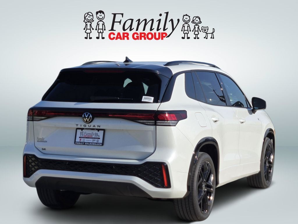 2026 Volkswagen Tiguan 2.0T SE R-Line Black