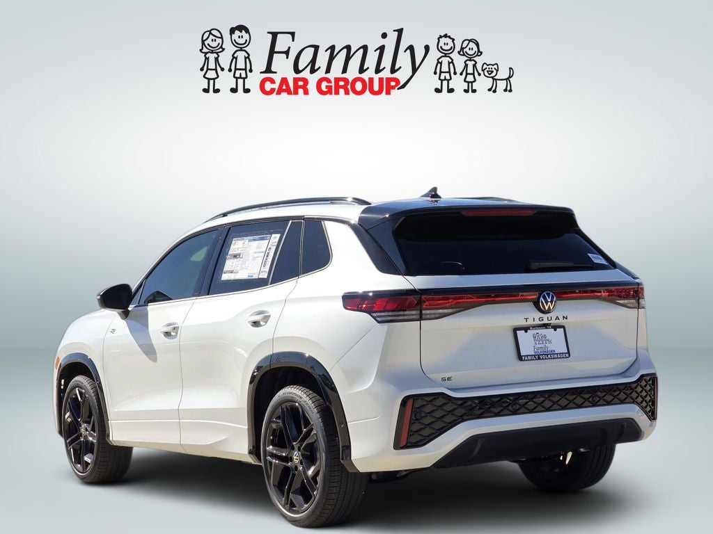 2026 Volkswagen Tiguan 2.0T SE R-Line Black