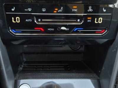 2027 Volkswagen Taos 1.5T SE