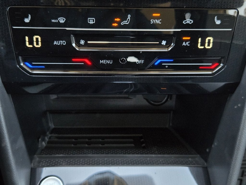 2027 Volkswagen Taos 1.5T SE