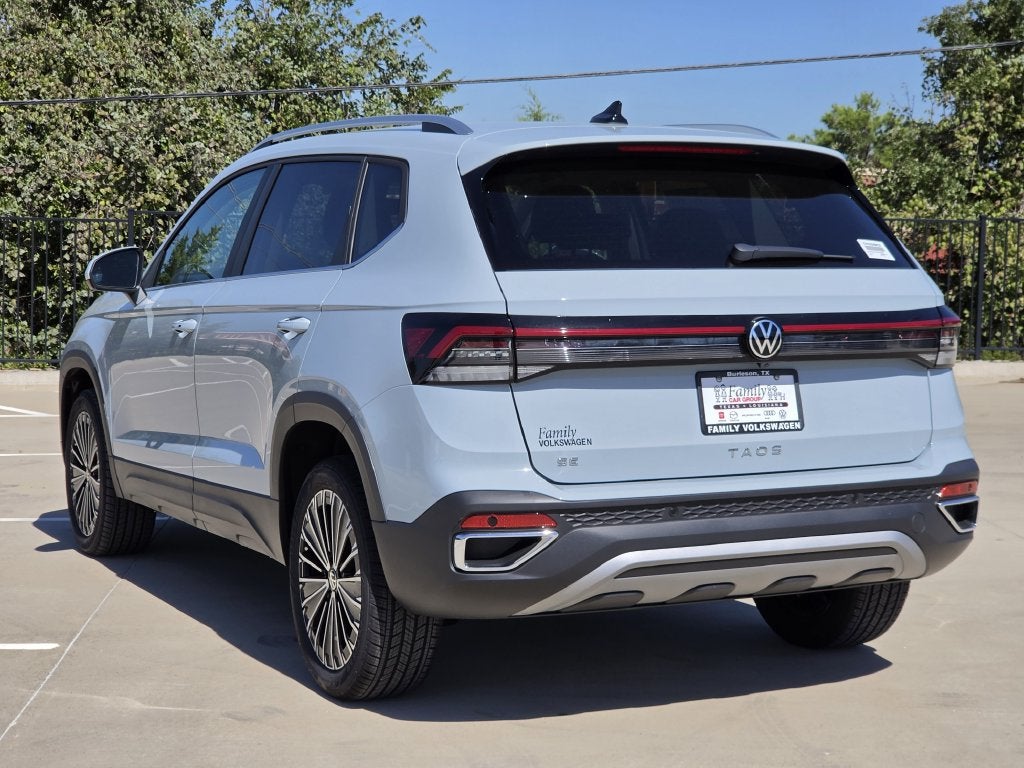 2027 Volkswagen Taos 1.5T SE