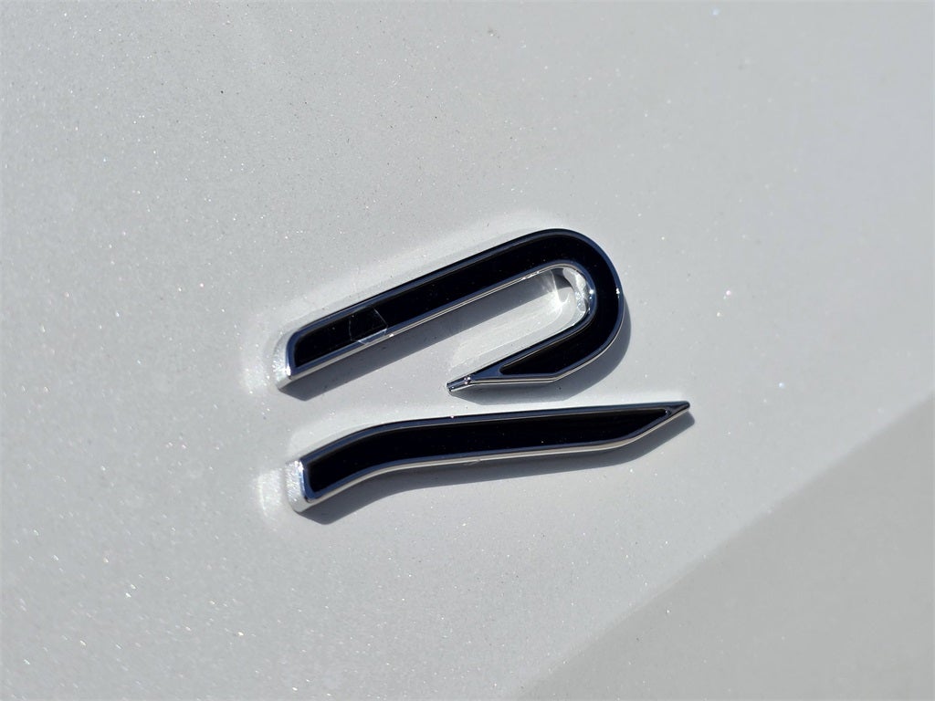 2026 Volkswagen Tiguan 2.0T SEL R-Line