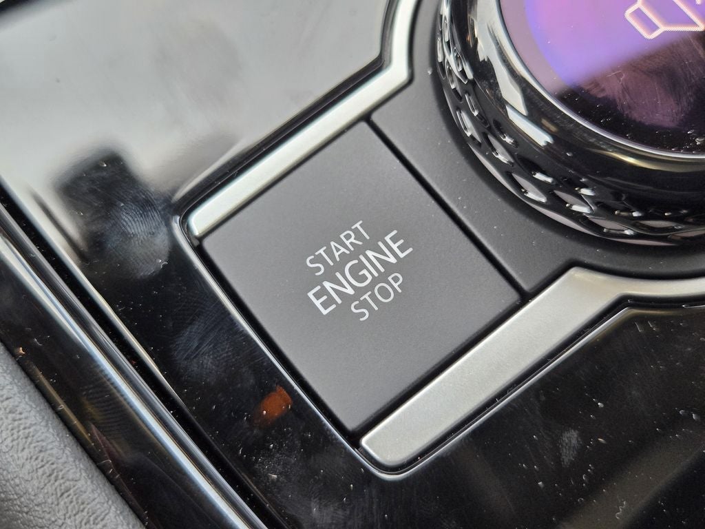 2026 Volkswagen Tiguan 2.0T SEL R-Line Turbo
