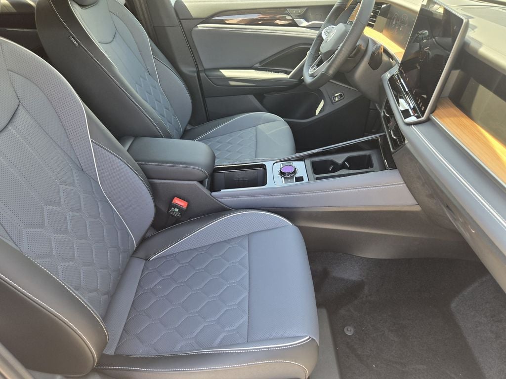 2026 Volkswagen Tiguan 2.0T SEL R-Line Turbo