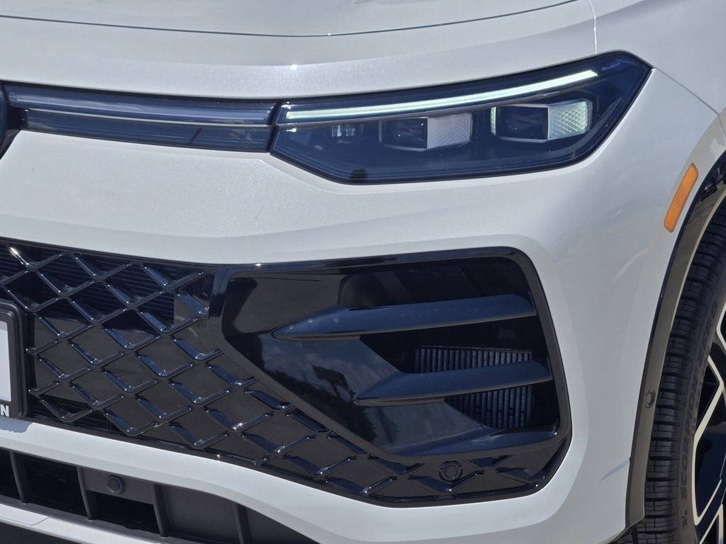 2026 Volkswagen Tiguan 2.0T SEL R-Line Turbo