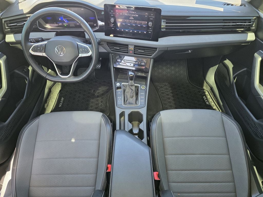 2025 Volkswagen Jetta 1.5T SE