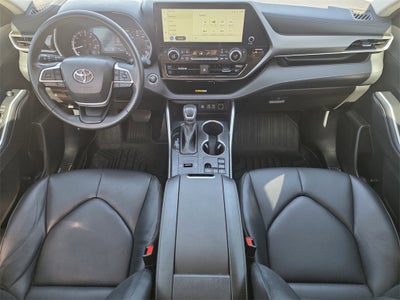 2023 Toyota Highlander XLE