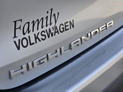 2024 Toyota Highlander XLE