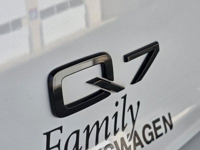 2023 Audi Q7 45 Premium Plus quattro
