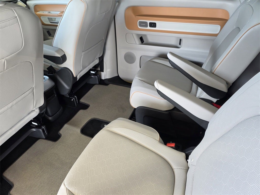 2025 Volkswagen ID. Buzz Pro S Plus