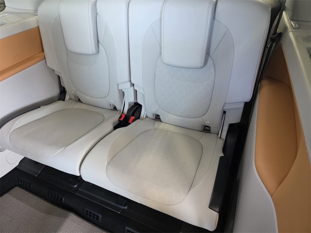 2025 Volkswagen ID. Buzz Pro S Plus