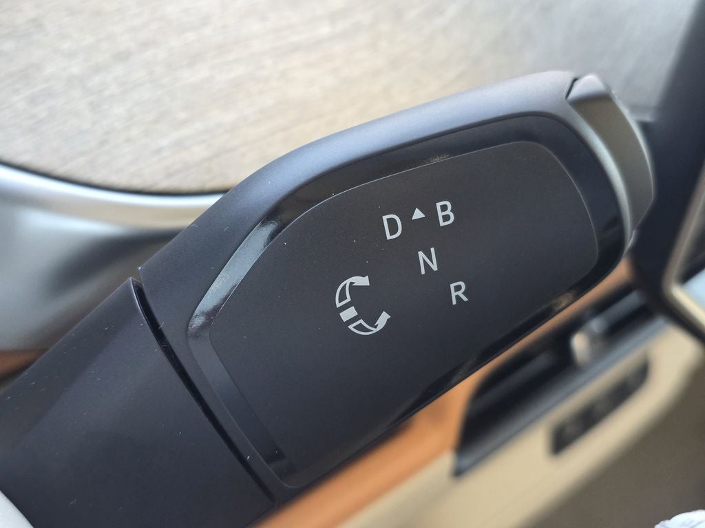 2025 Volkswagen ID. Buzz Pro S Plus