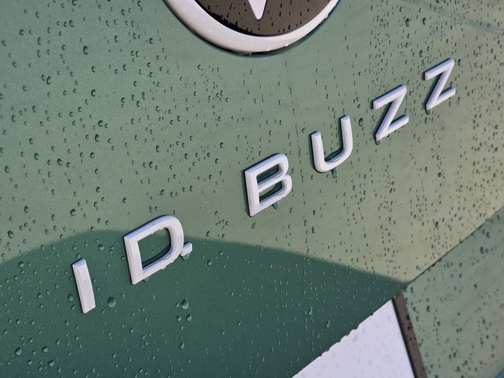 2025 Volkswagen ID. Buzz Pro S Plus
