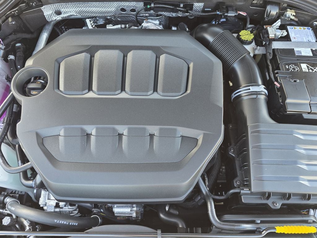 2026 Volkswagen Golf R 2.0T