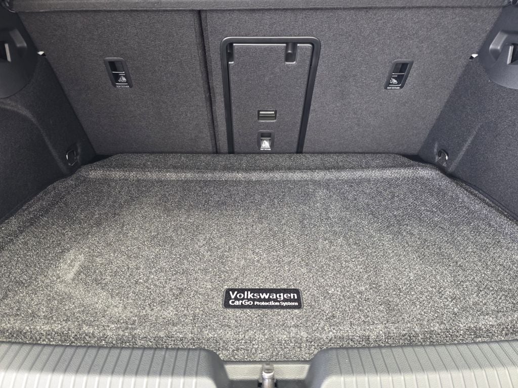 2026 Volkswagen Golf R 2.0T