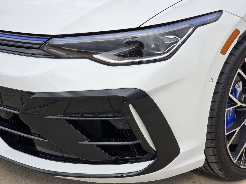 2026 Volkswagen Golf R 2.0T