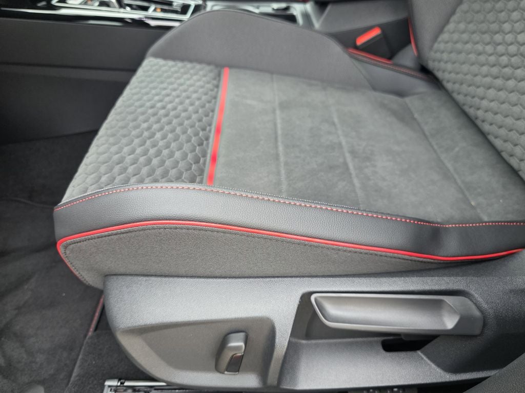 2026 Volkswagen Golf GTI 2.0T SE