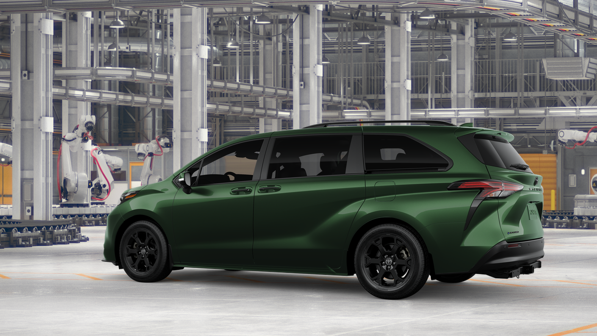 2026 Toyota Sienna Woodland Edition