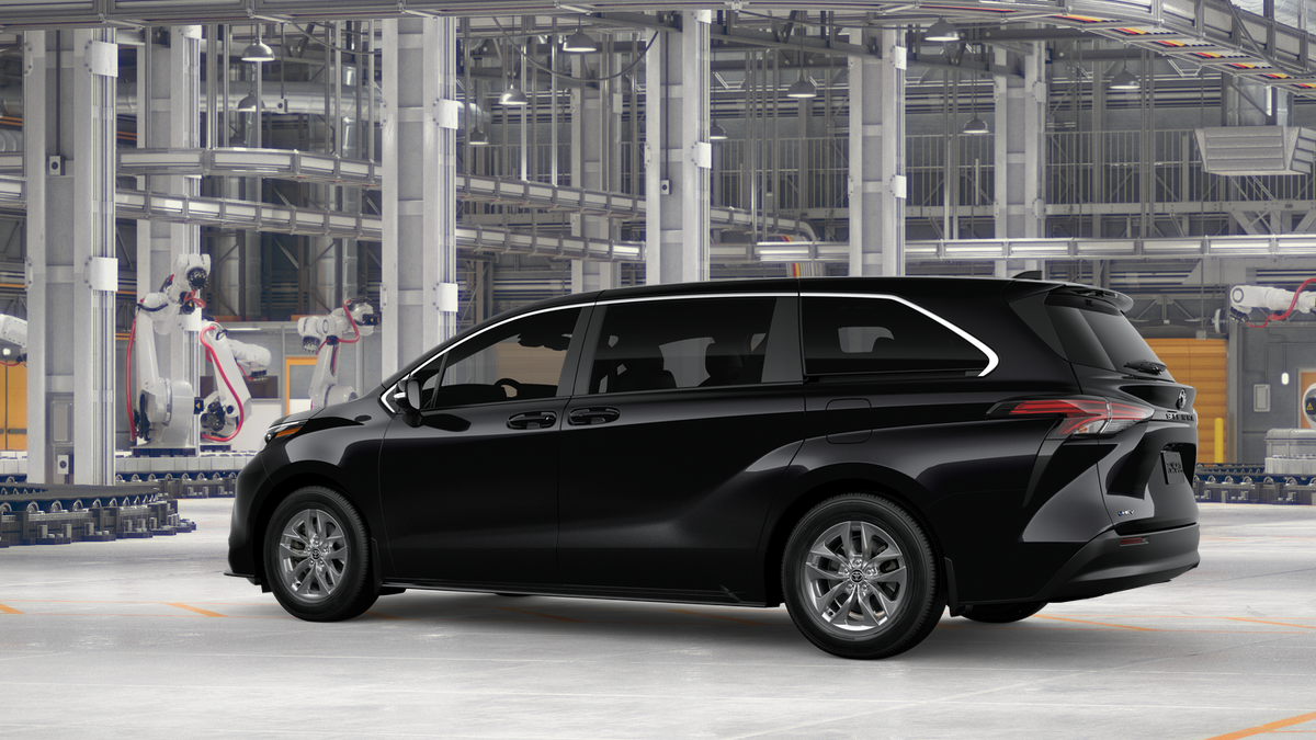 2026 Toyota Sienna LE