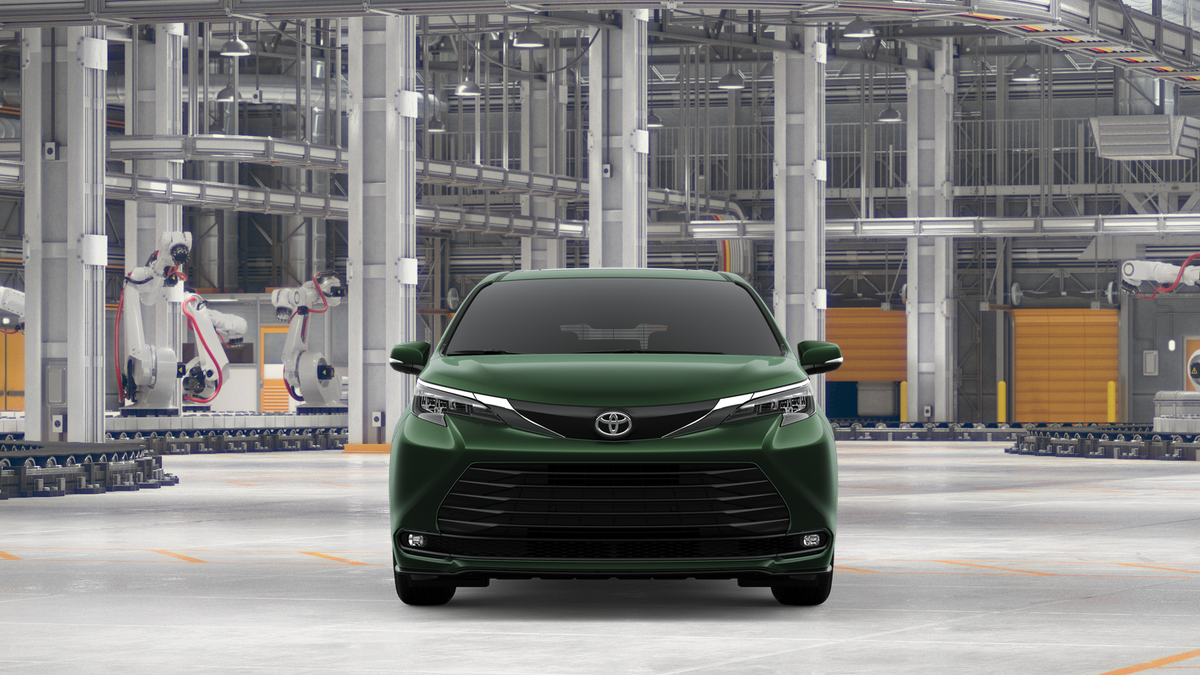 2026 Toyota Sienna XLE