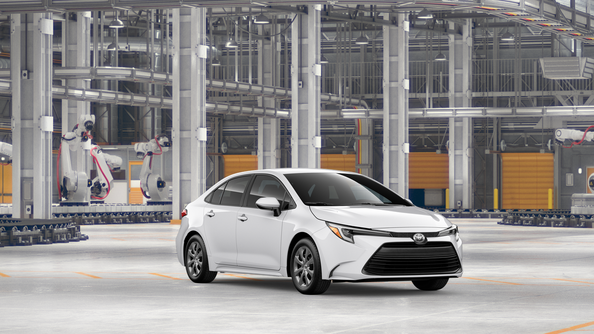 2027 Toyota Corolla LE - Photo 15