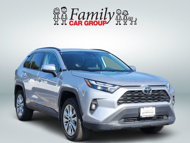 2025 Toyota RAV4 XLE Premium