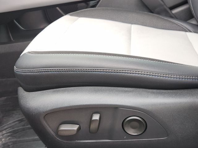 2024 Chevrolet Equinox EV LT