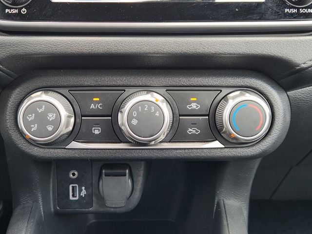 2024 Nissan Versa 1.6 S