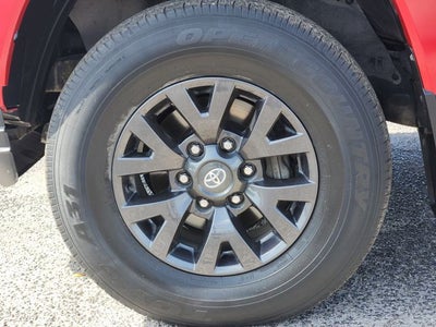 2022 Toyota Tacoma SR5 V6