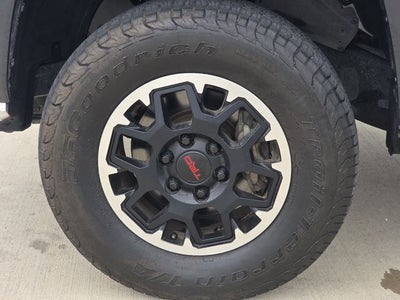 2024 Toyota Tacoma TRD Off-Road