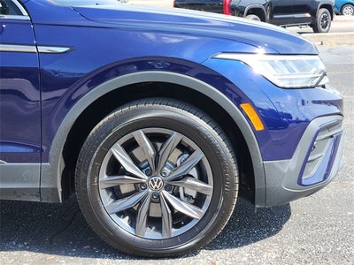 2023 Volkswagen Tiguan 2.0T SE