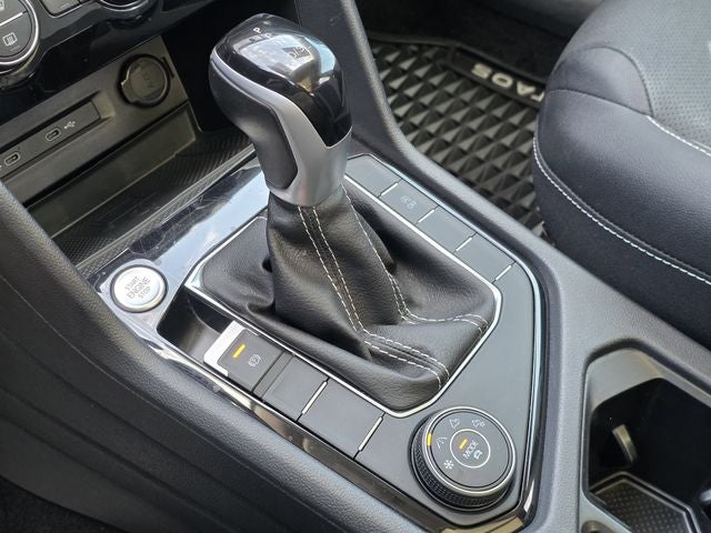 2024 Volkswagen Taos 1.5T SEL