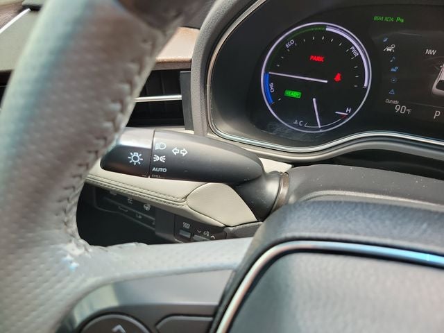 2021 Toyota Avalon Hybrid Limited