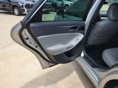 2021 Toyota Avalon Hybrid Limited