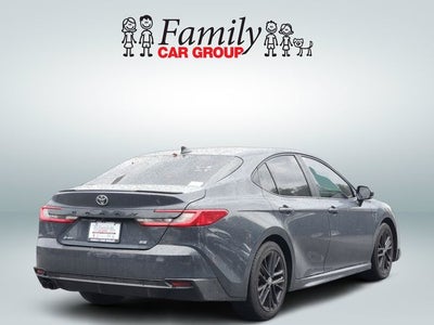 2025 Toyota Camry SE