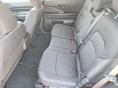 2024 Nissan Pathfinder S