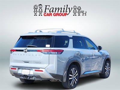 2022 Nissan Pathfinder Platinum