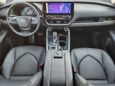 2025 Toyota Grand Highlander XLE