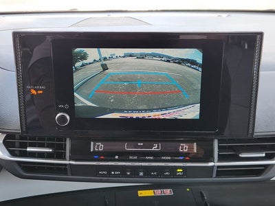 2025 Toyota Sienna LE 8 Passenger