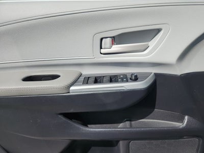 2025 Toyota Sienna LE 8 Passenger
