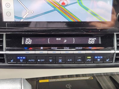 2024 Toyota Sienna Platinum 7 Passenger