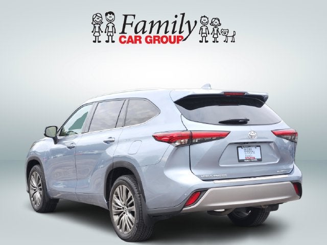 2022 Toyota Highlander Platinum