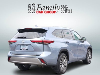 2022 Toyota Highlander Platinum