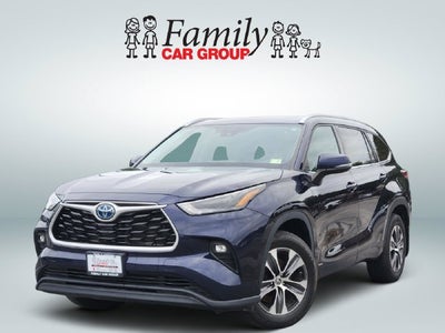 2022 Toyota Highlander Hybrid XLE