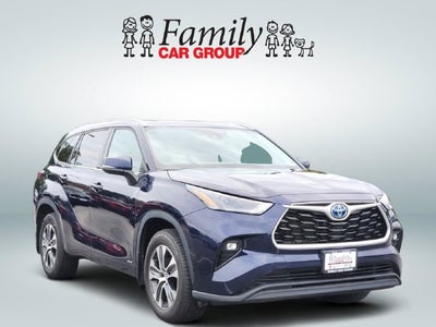 2022 Toyota Highlander Hybrid XLE