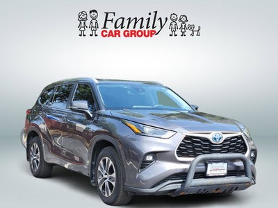 2023 Toyota Highlander Hybrid XLE