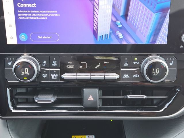 2025 Toyota Highlander Hybrid XLE