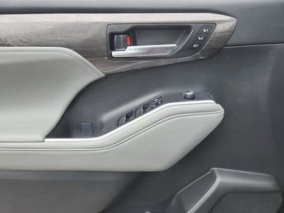 2024 Toyota Highlander Limited